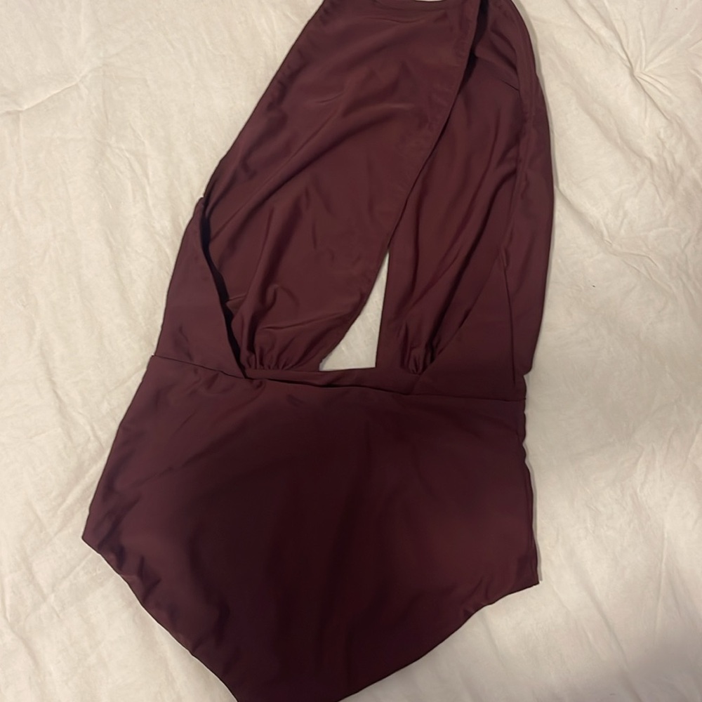 Backless bodysuit - Picture 4 of 5